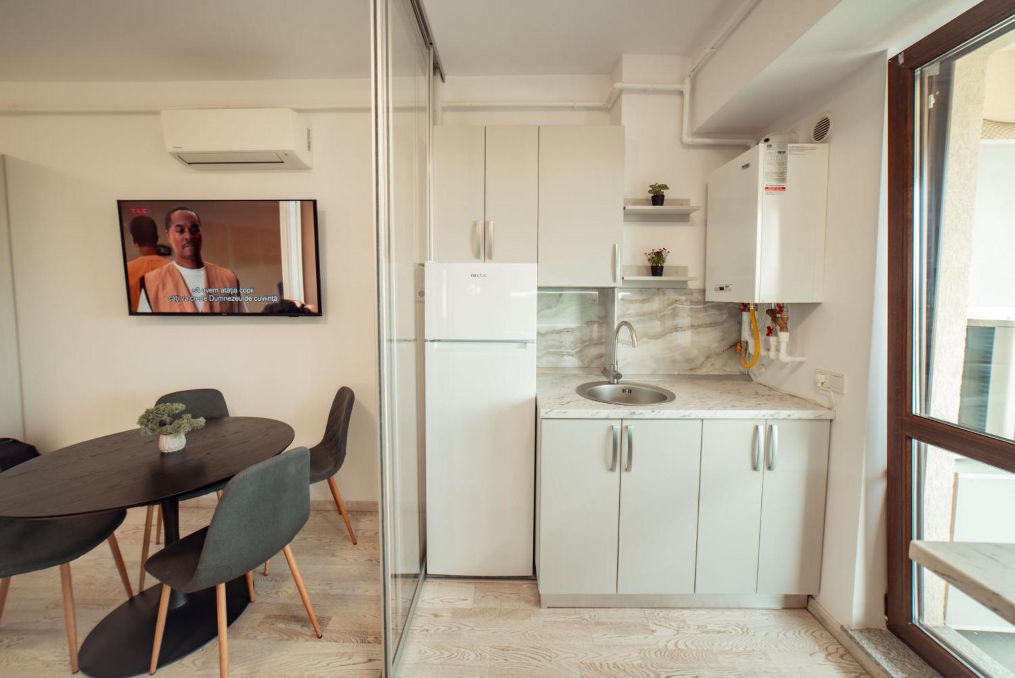 Cozy Aparthotel - Ultracentral Luxury Apartments Iasi Eksteriør bilde