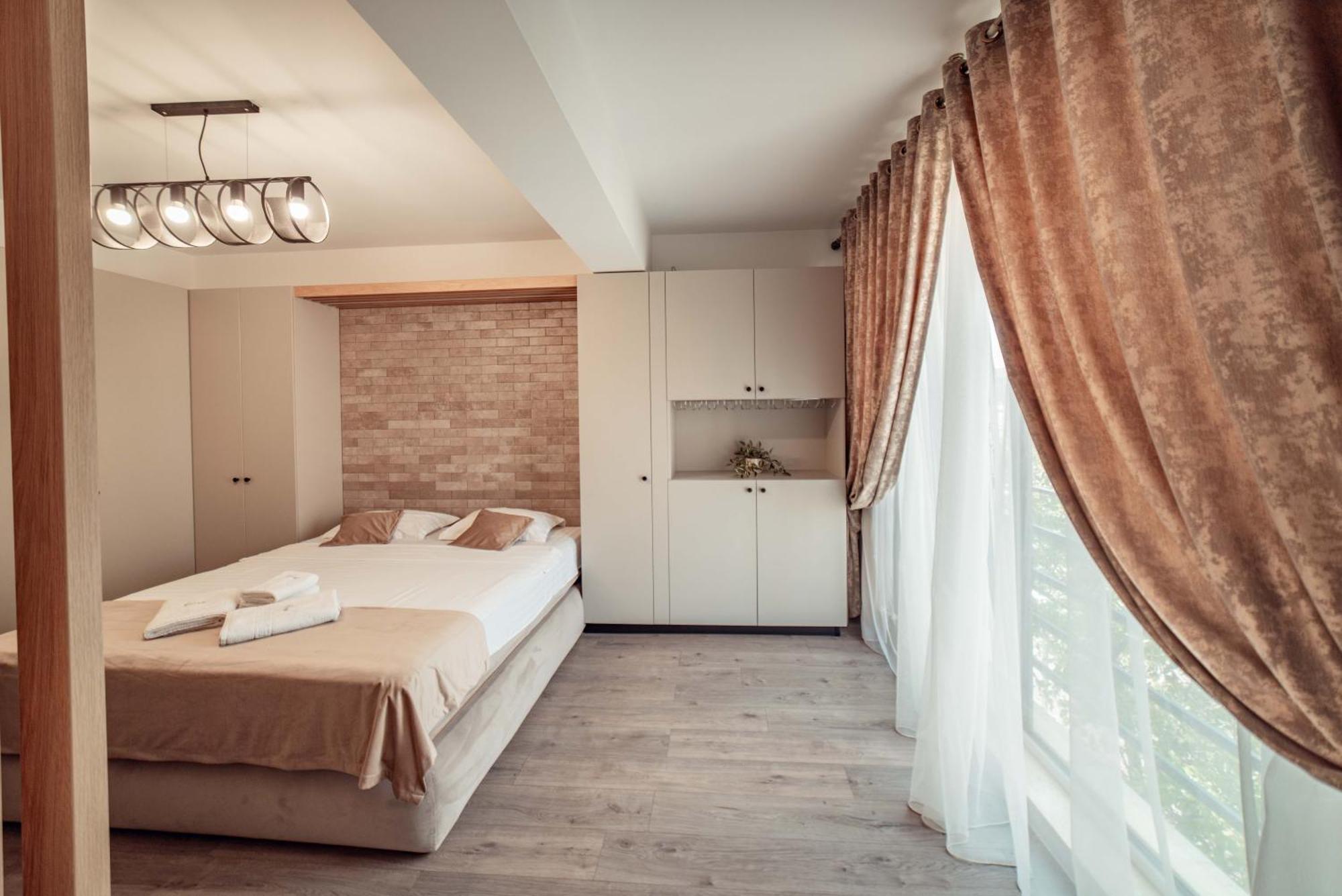 Cozy Aparthotel - Ultracentral Luxury Apartments Iasi Eksteriør bilde