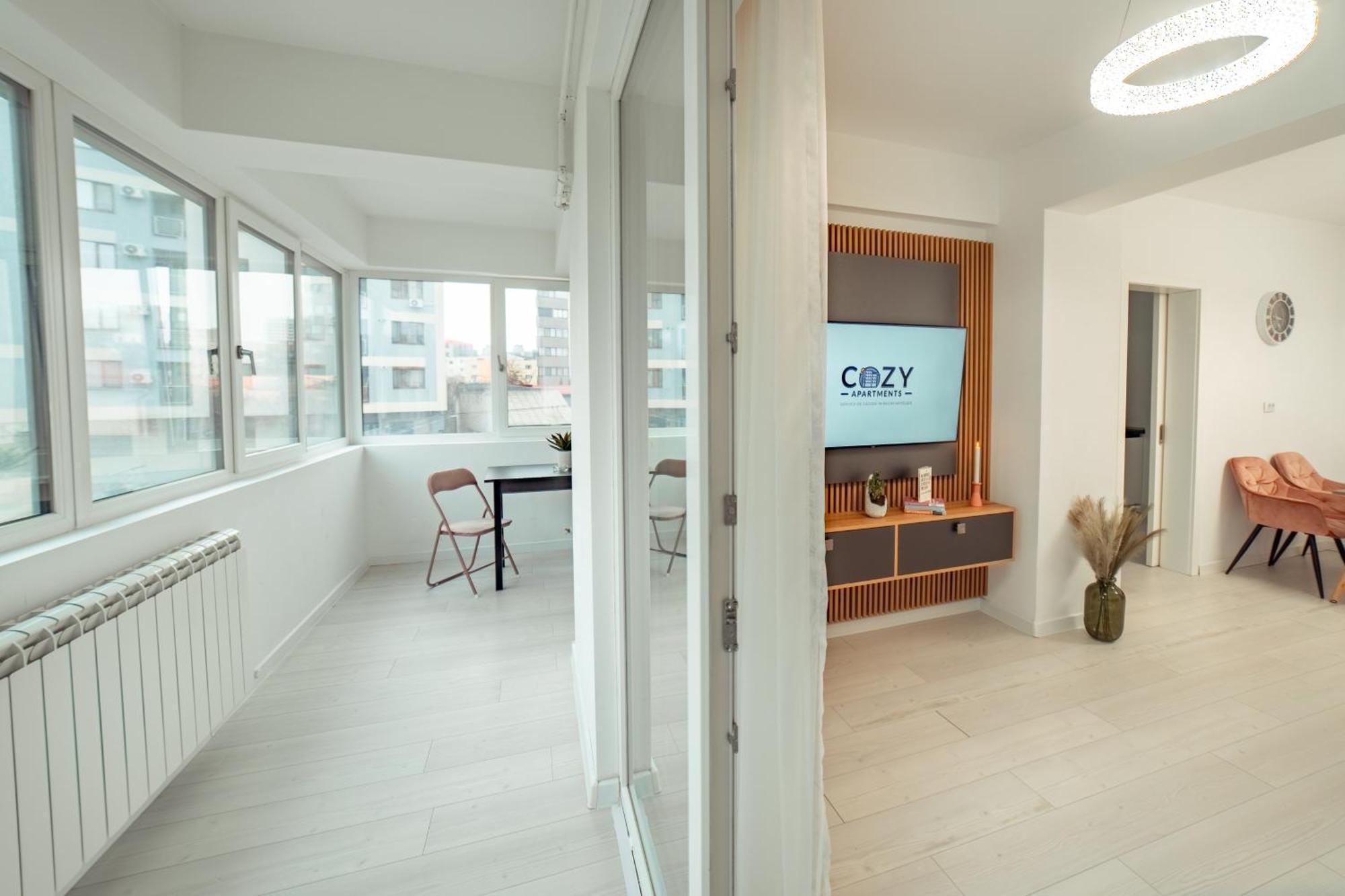 Cozy Aparthotel - Ultracentral Luxury Apartments Iasi Eksteriør bilde